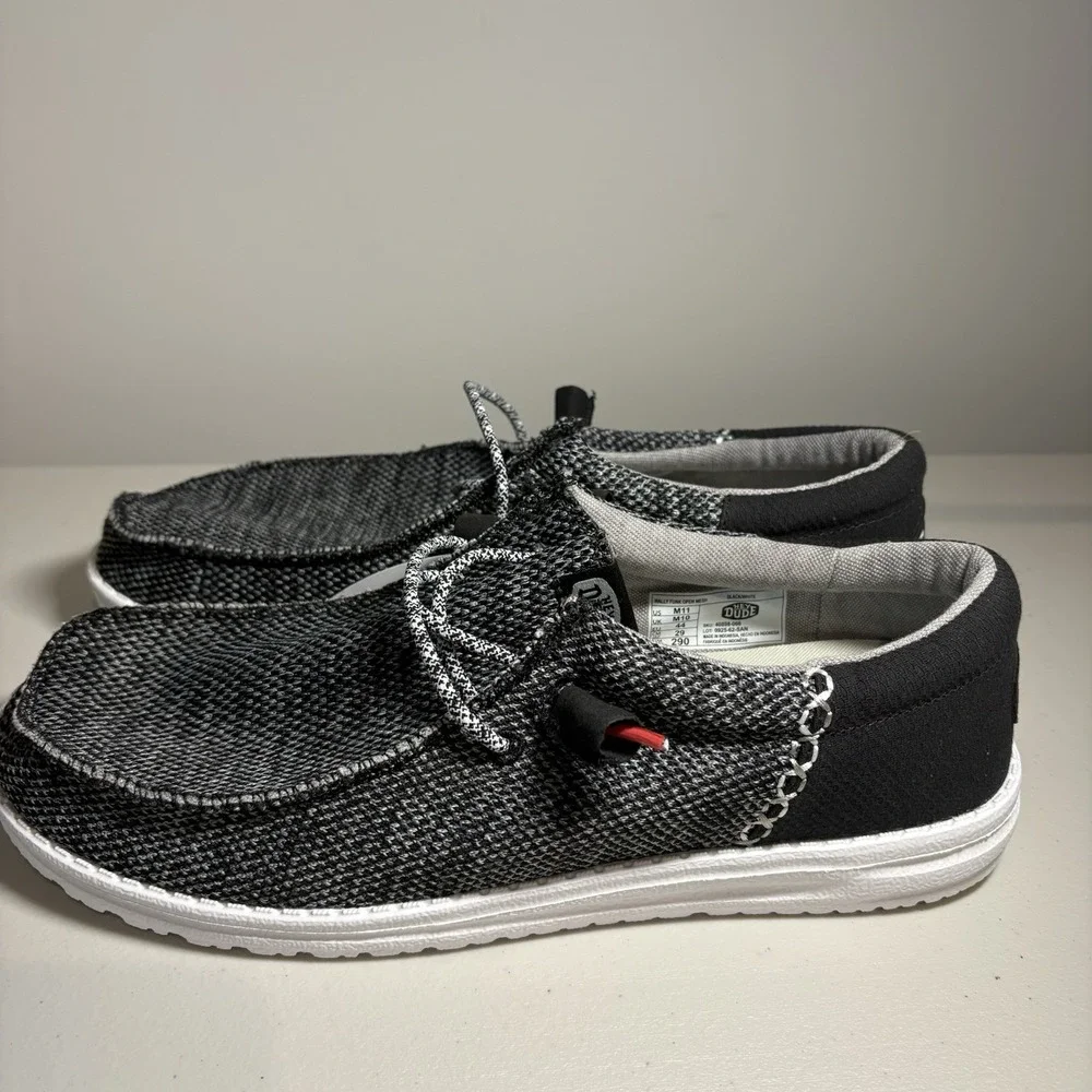 Hey Dude Wally Funk Mesh Black White Casual Shoes Men US 8 NWT 40898-066